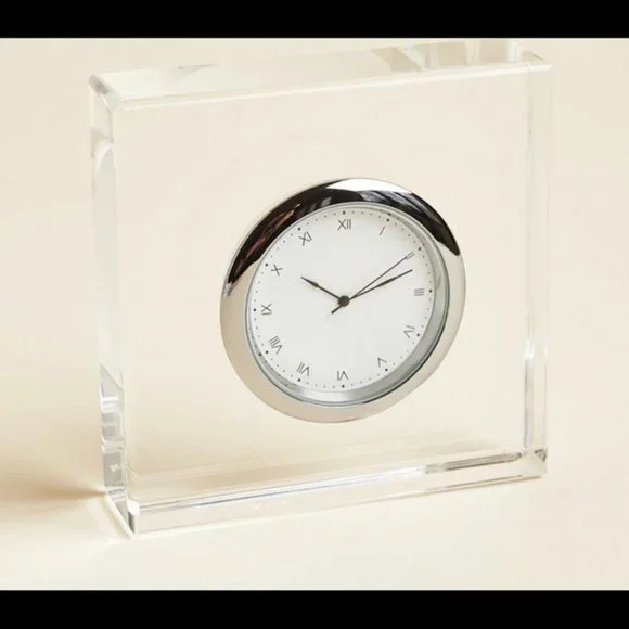 ANNA New York Vola Lucite Clock - Picture 2 of 9